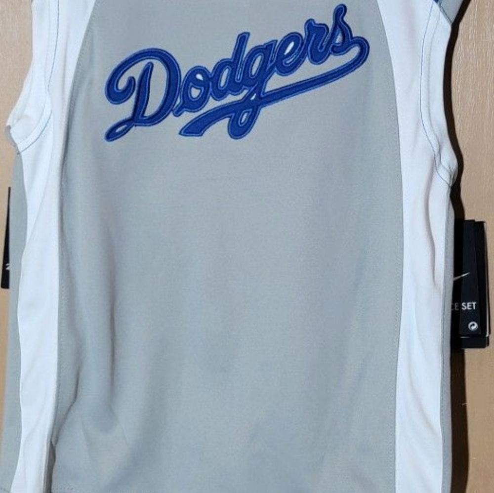 Sold OutLOS ANGELES DODGERS NIKE HIGH QUALITY SLEEVELESS SHIRT AND SHORT  SET 2T